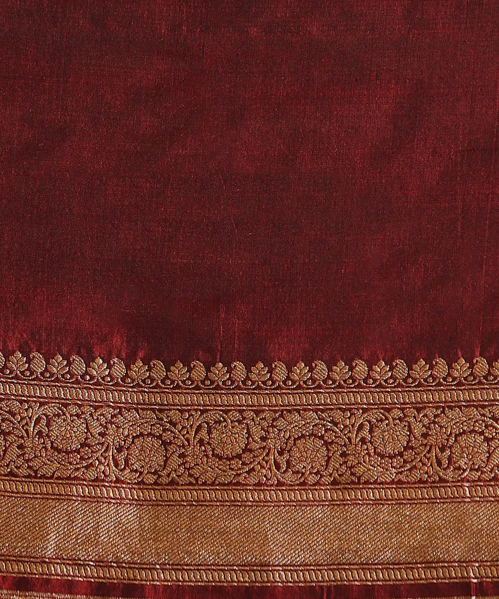 Handloom Maroon Pure Katan Silk Banarasi Saree With Zari Booti And Kadhwa Border